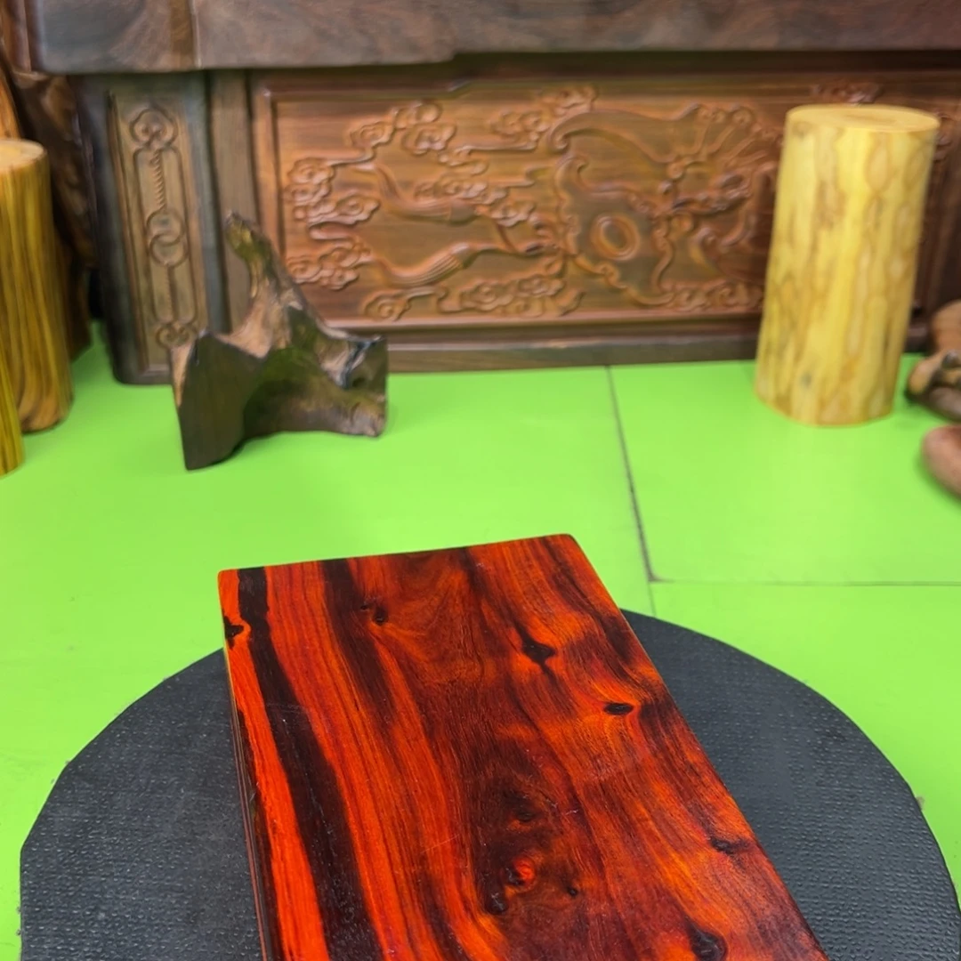 叫***儿大果紫檀（缅甸花梨）