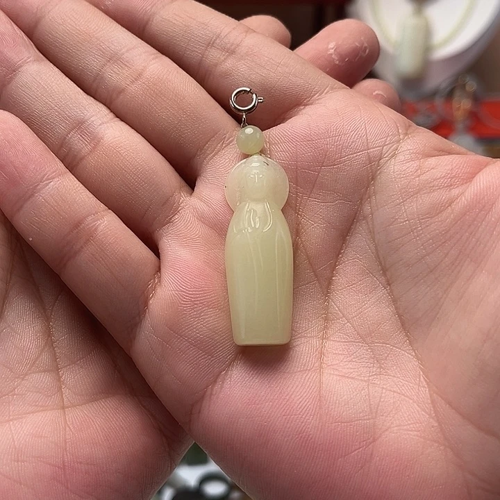 颈饰未镶嵌和田玉素衣观音