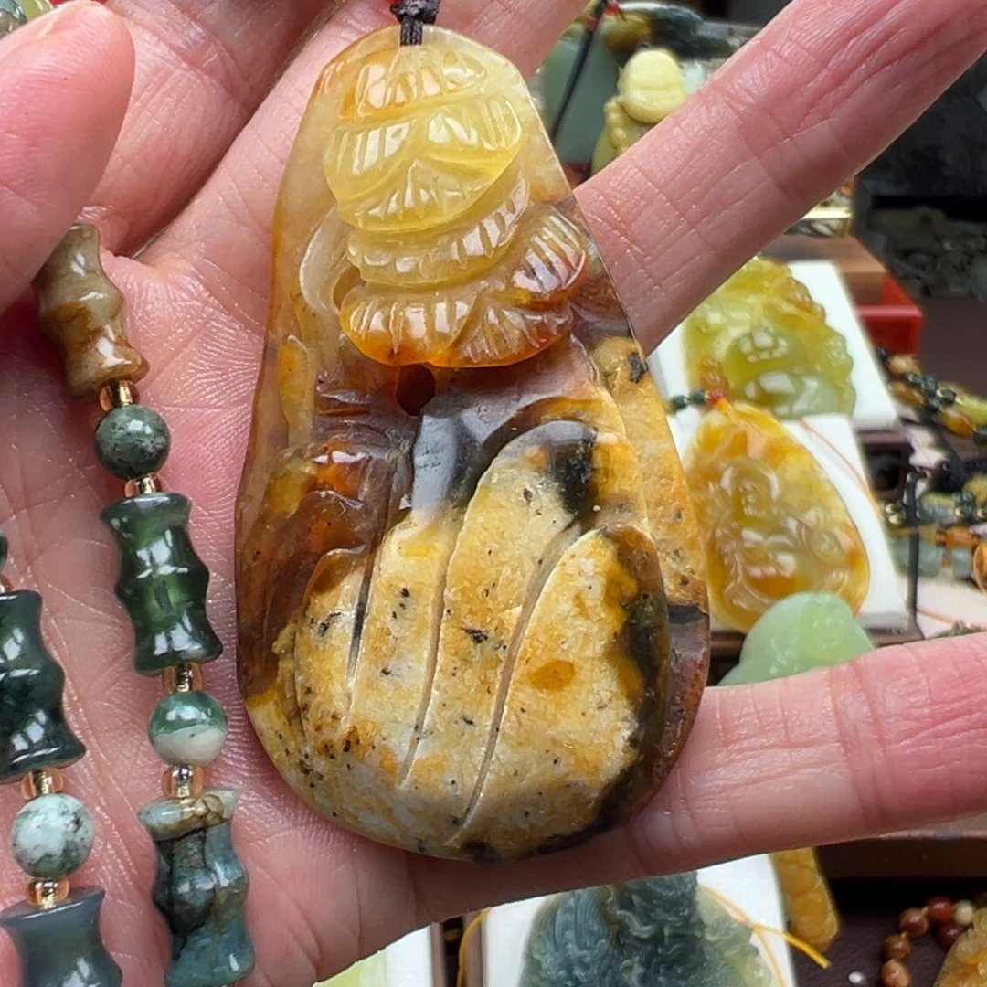 岫玉未镶嵌挂件挂件