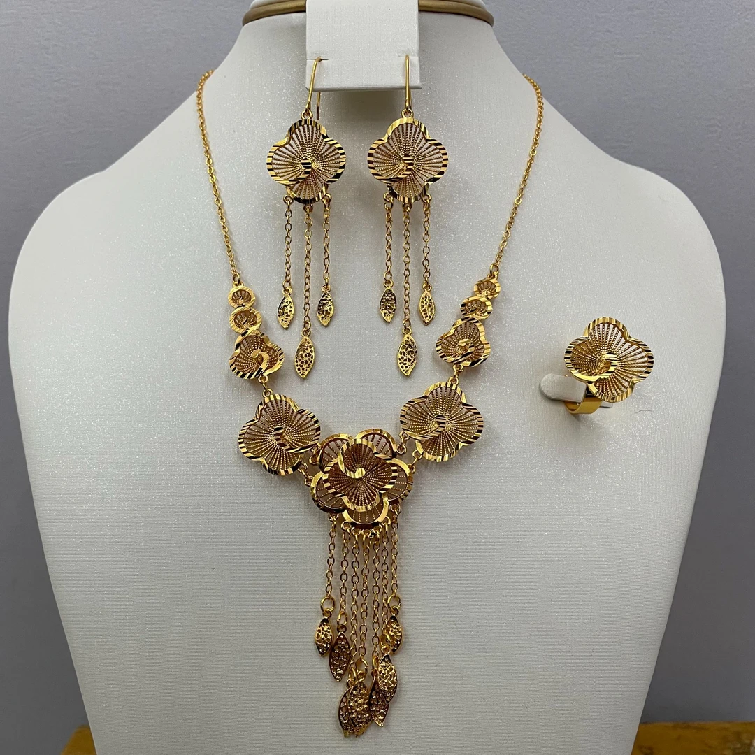 铜合金项链 铜合金项坠戒指耳钉时尚精美长款三件套