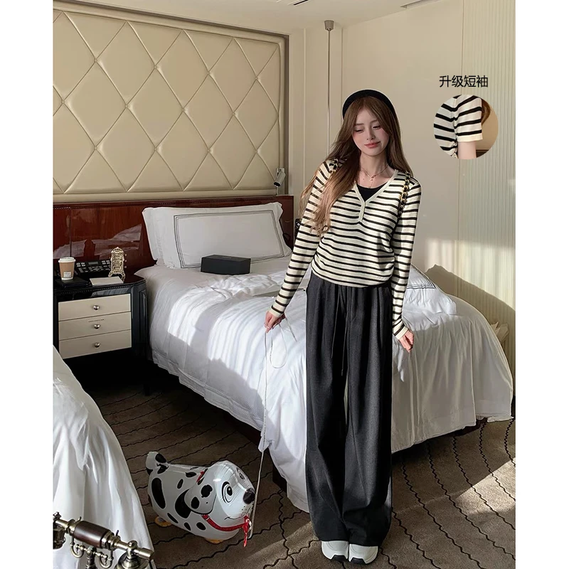 【白色条纹】3235超柔软新款高品质V领假两件上衣