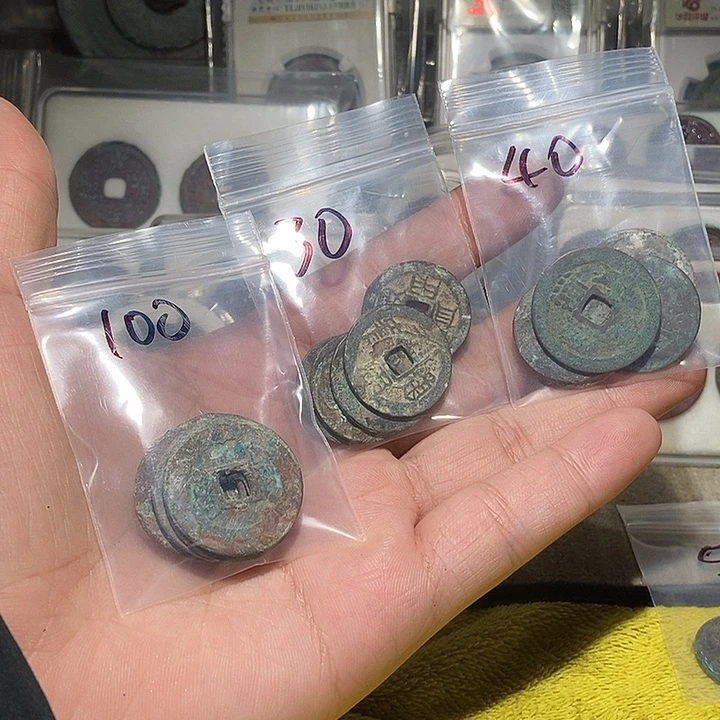 李***寒珐琅铁合金一组小货