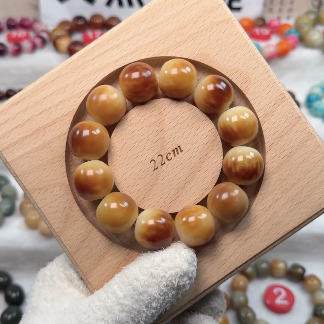 吊坠白玉菩提卡21手工干磨虎皮