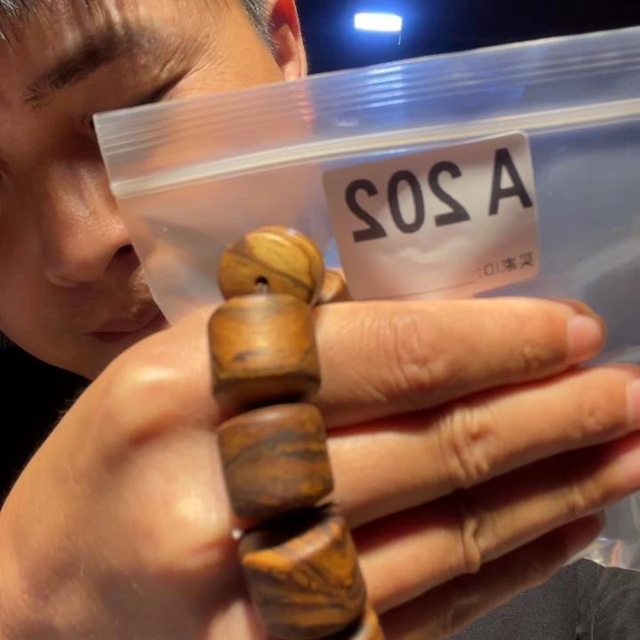 大叶紫檀（黑酸枝木类）202