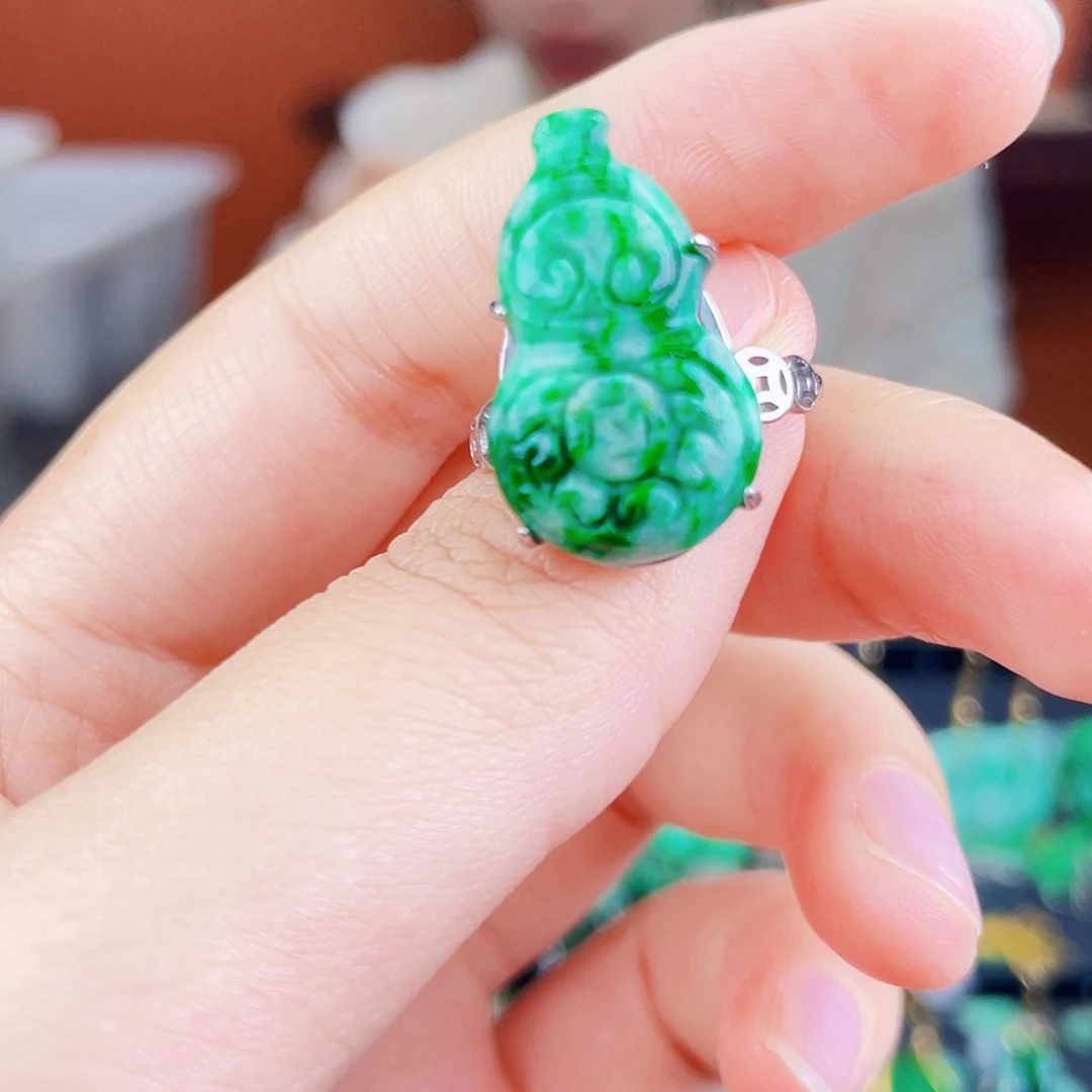 翡翠戒指银S925镶嵌饰品