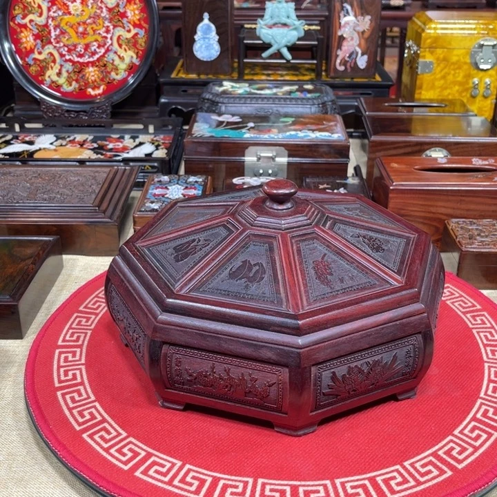 紫檀木类成套家具