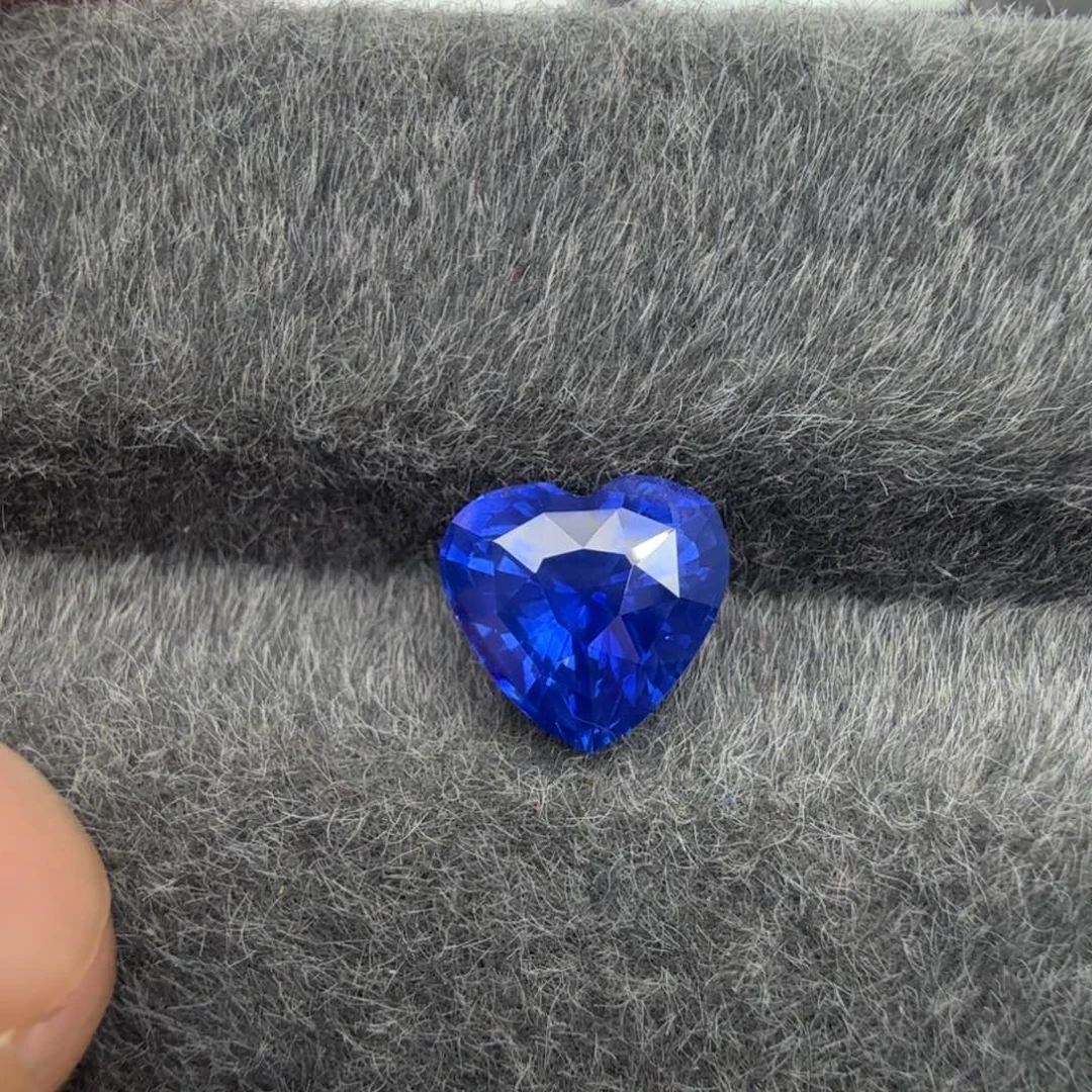 蓝宝石裸石2.15老烧皇家蓝