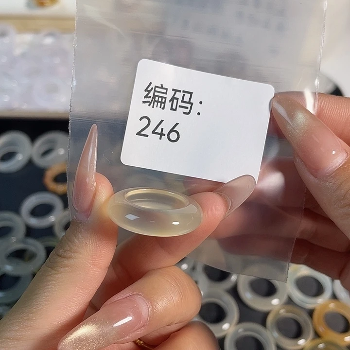 玛瑙/玉髓未镶嵌戒指246港12