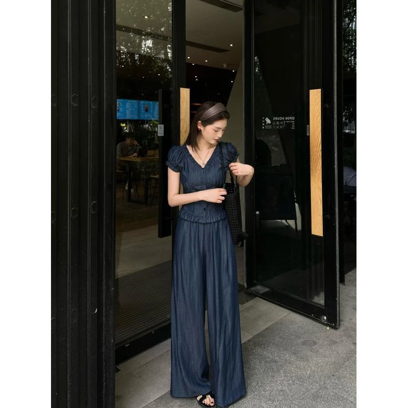 LUOZHIYIN/罗知音T112779M花边领短袖上衣V领T恤+直筒阔脚休闲裤