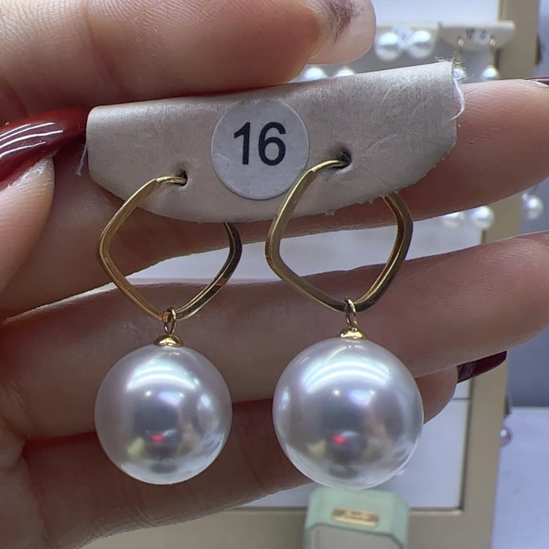 淡水珍珠耳饰18K金镶嵌