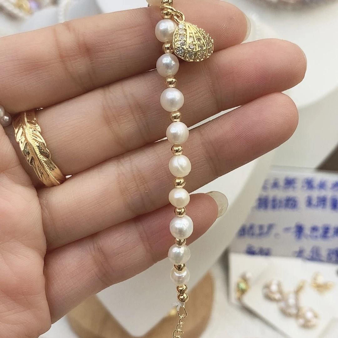 淡水珍珠颈饰钛钢