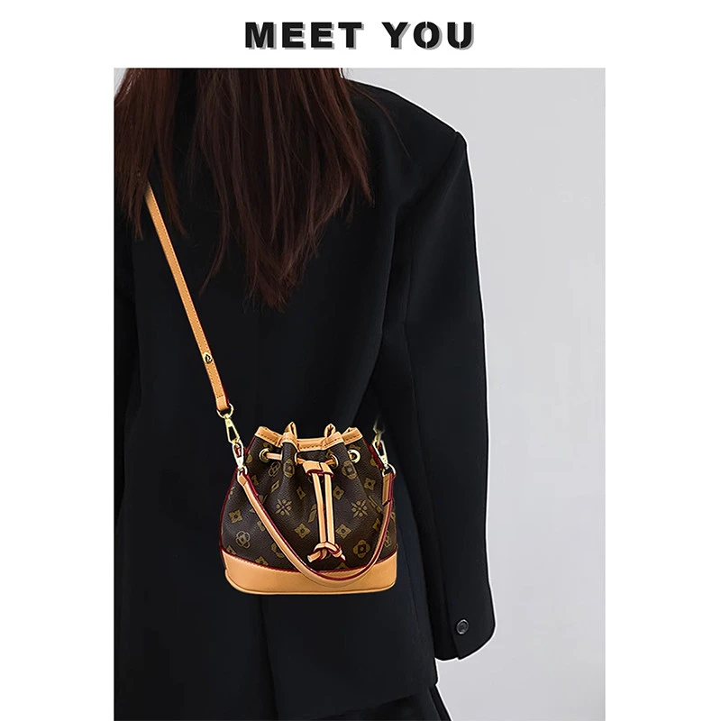 老花手提超火水桶包包女2025新款轻奢小众设计高级感单肩斜挎小包