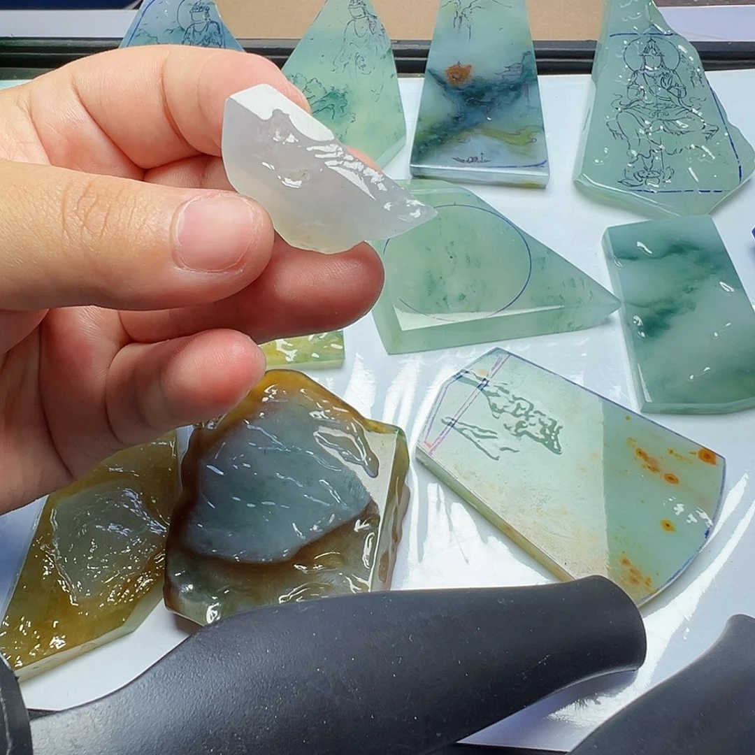 定制翡翠未镶嵌材料