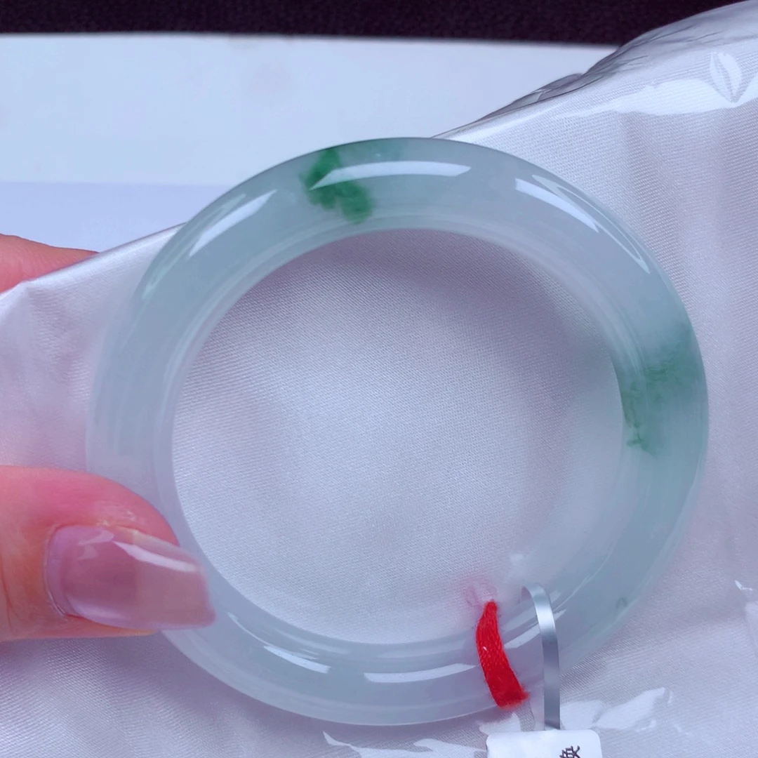 翡翠未镶嵌手镯手镯