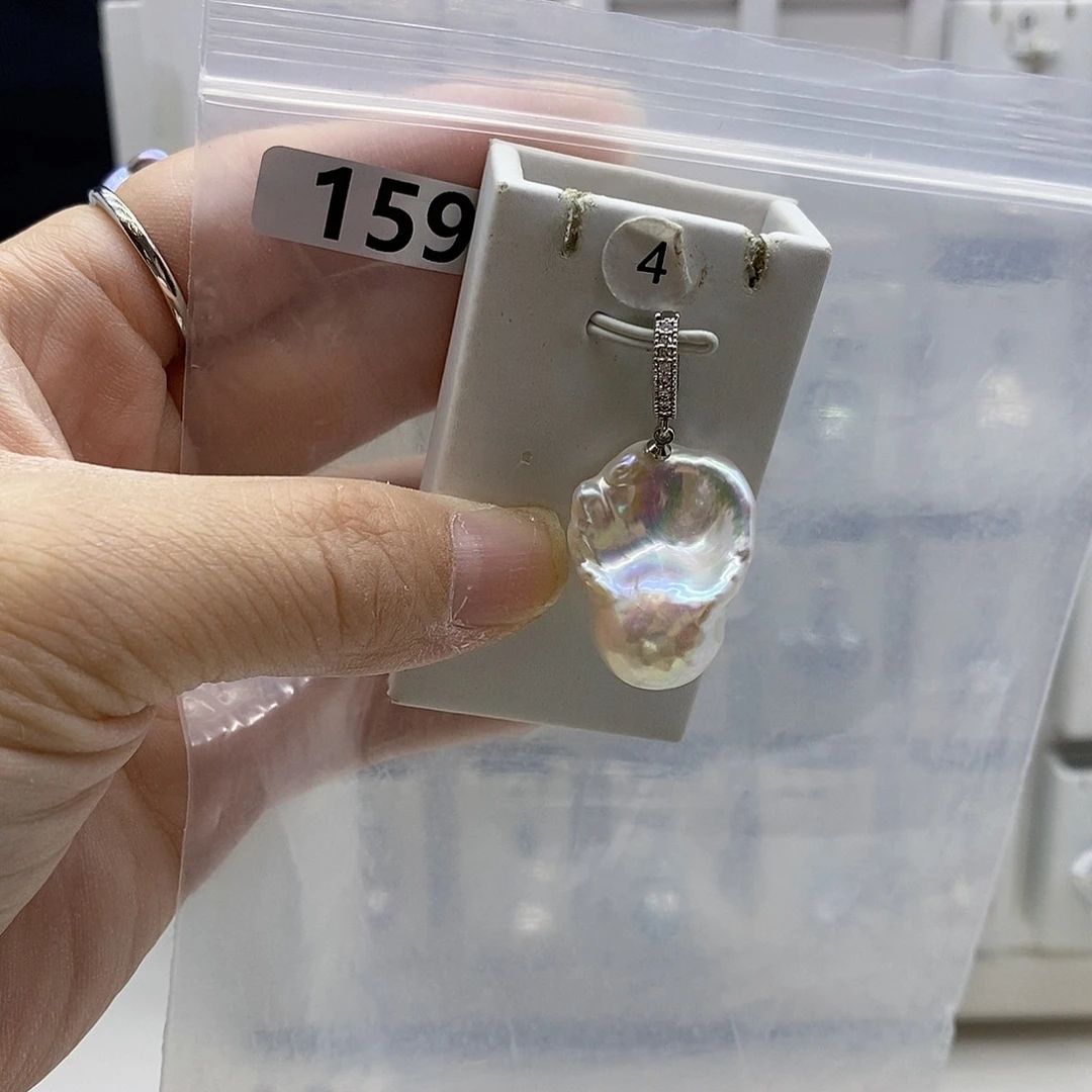 颈饰合金淡水珍珠