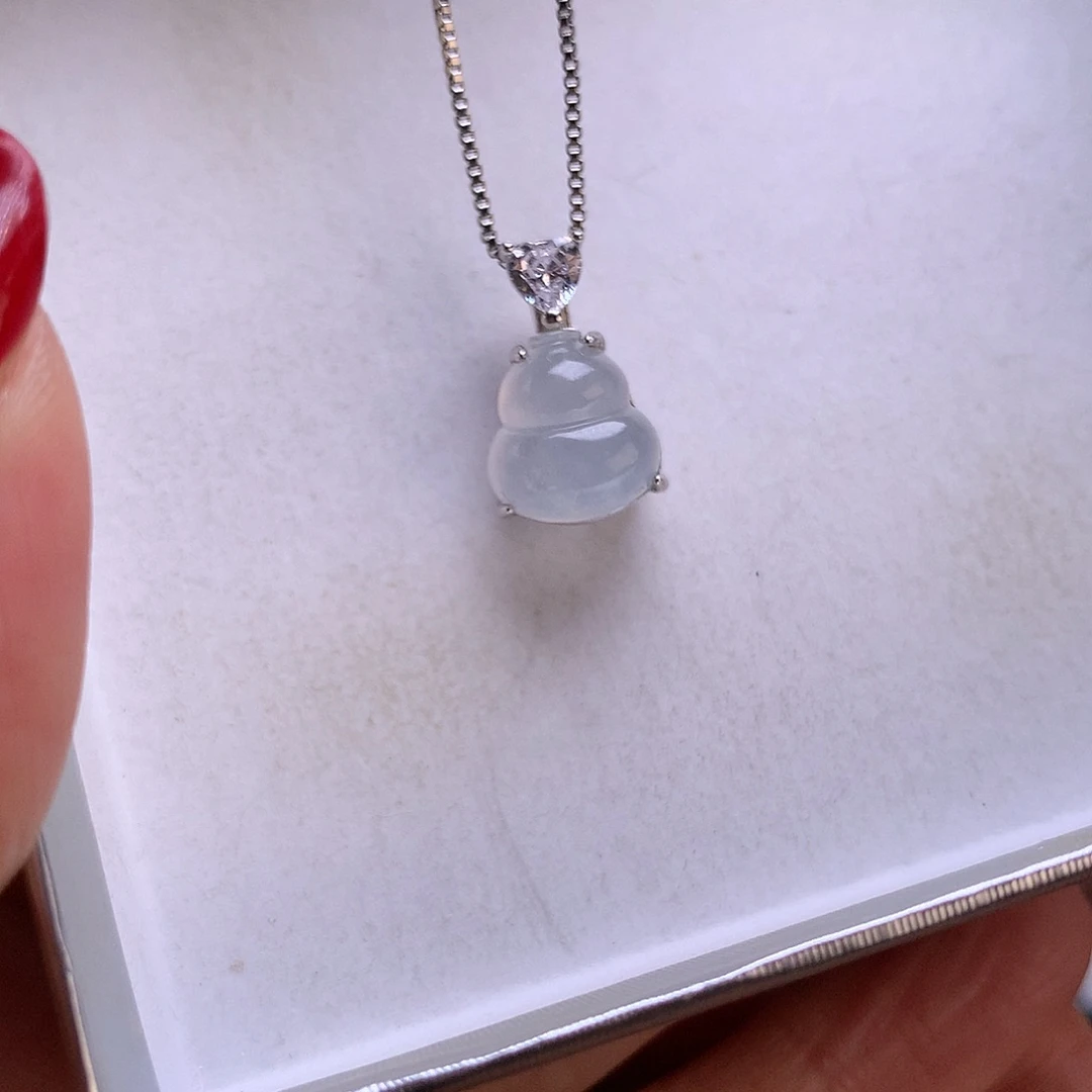 颈饰银S925镶嵌翡翠1111111