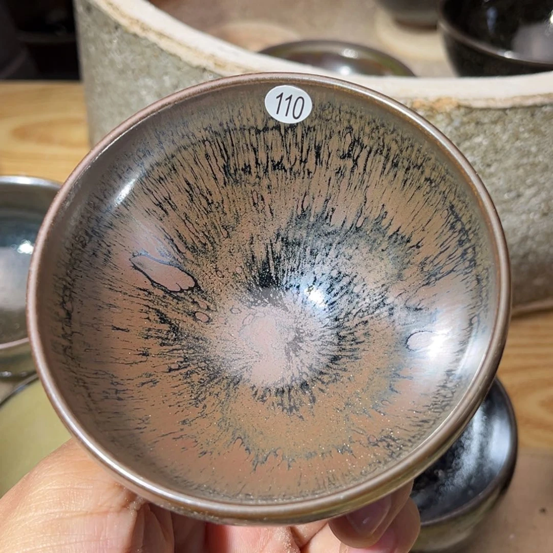 茶盏义兴龙窑坚持真柴烧