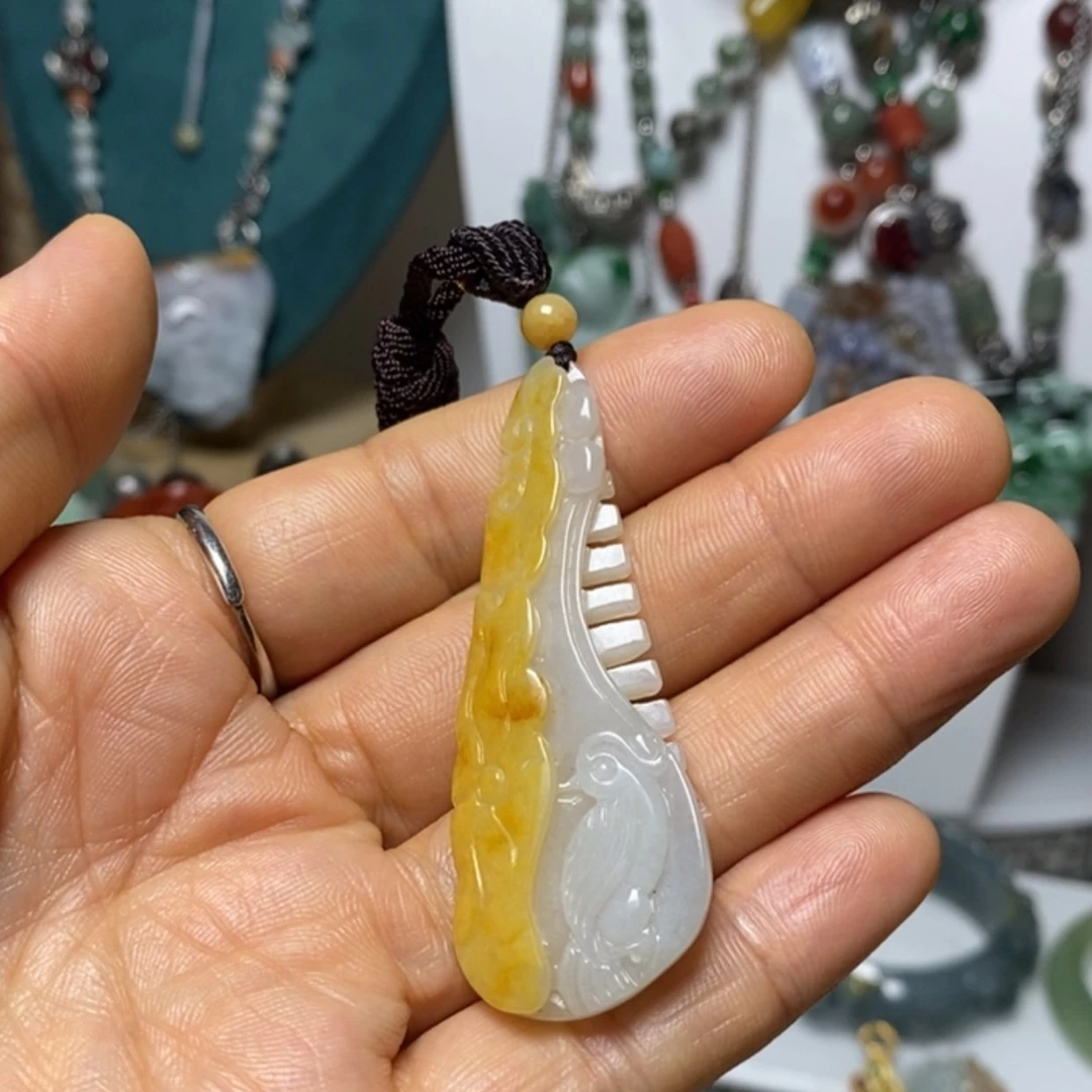 【闪购商品】翡翠吊坠(赠链)未镶嵌ޓ****