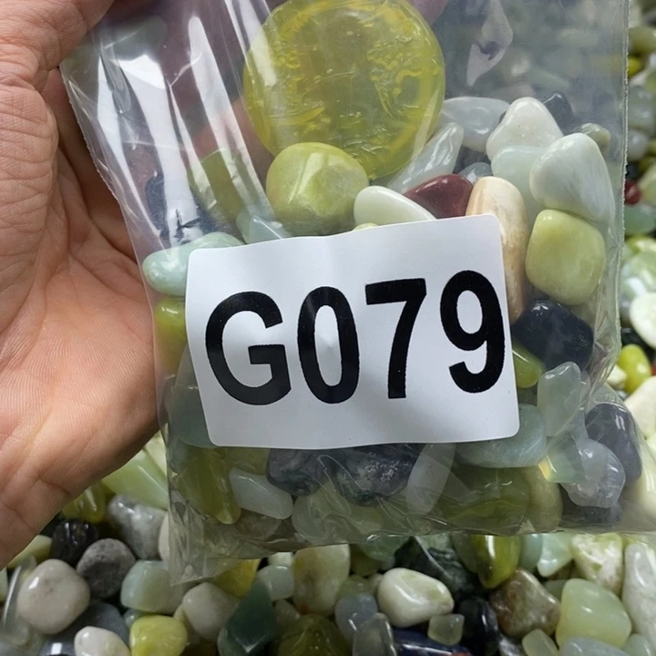 蛇纹石玉鱼缸石未镶嵌