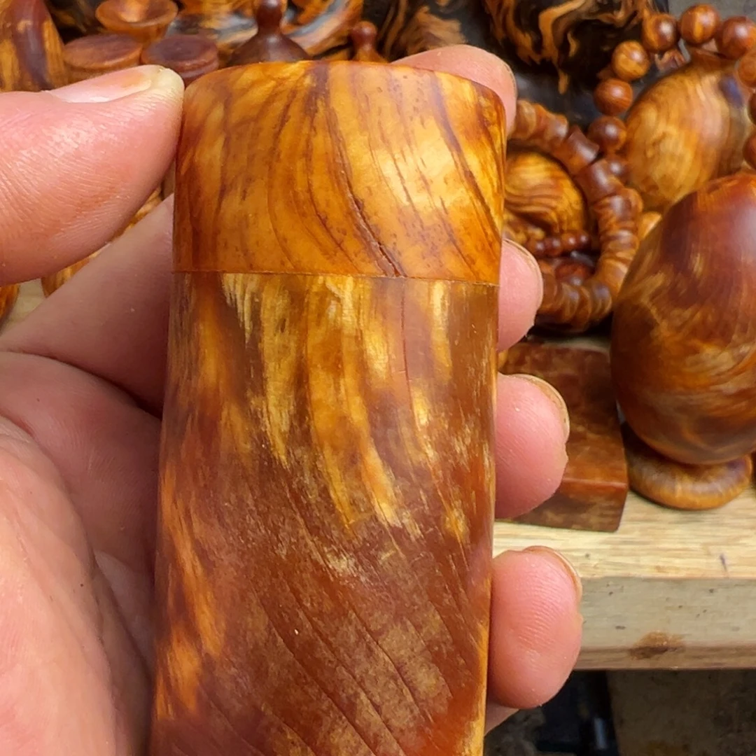 用***5松木（琥珀木）无事牌有裂