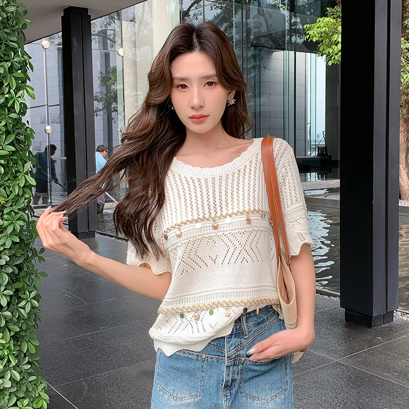 【奢姿】大码女装2025夏季镂空设计减龄针织衫胖妹妹百搭上衣