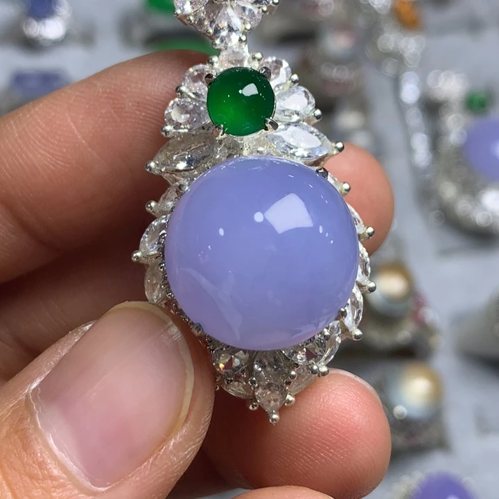 翡翠未镶嵌戒指铜托，卖裸石，需要二次镶嵌