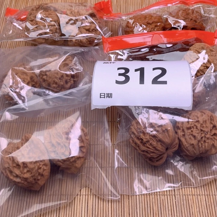 文玩核桃把件312号6对