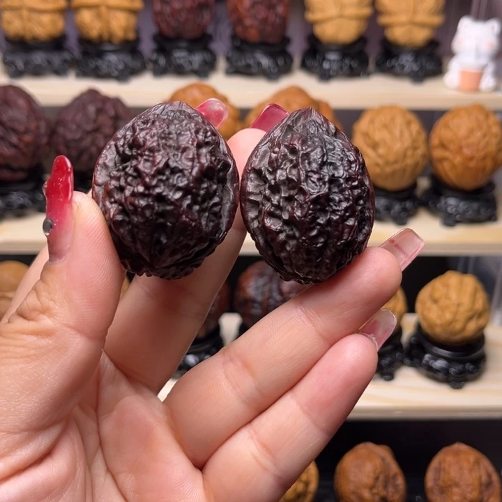 文玩核桃吊坠10w卧龙蟾36尺