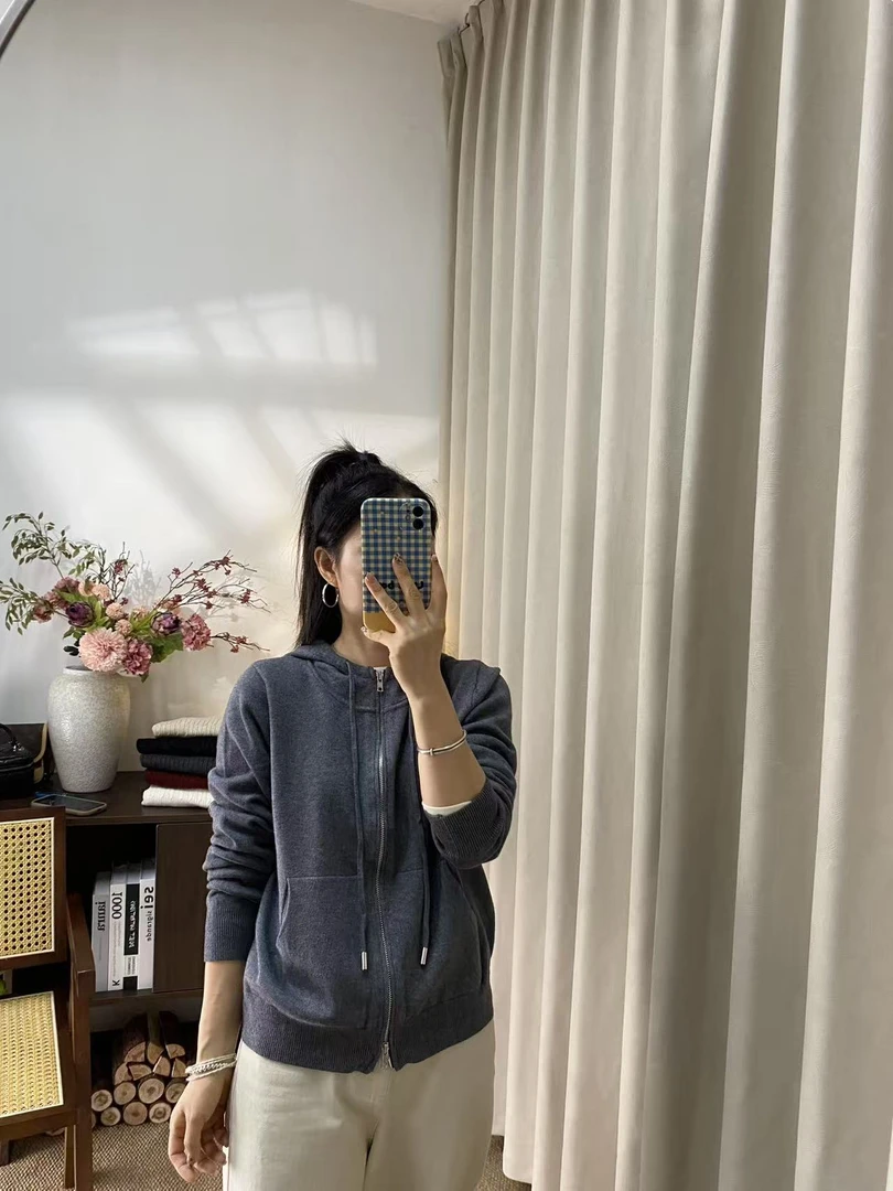 【慧慧精选】秋冬新品 双头拉链戴帽尼龙毛衣外套