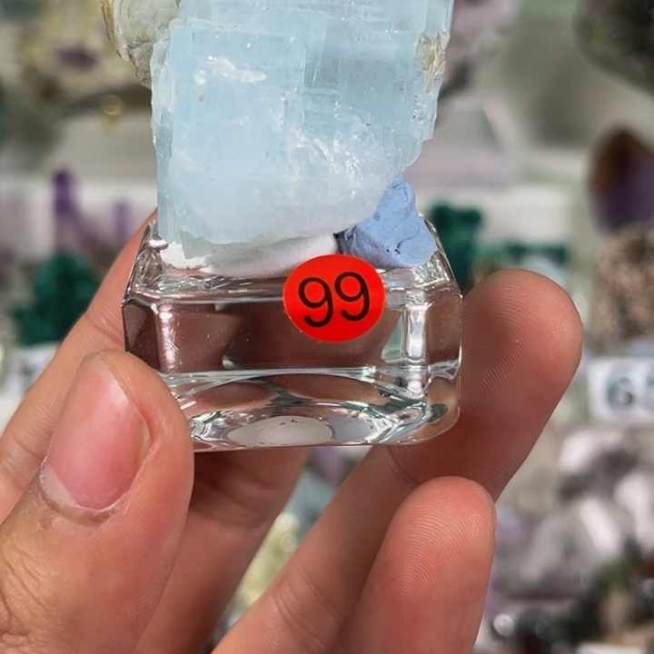 海蓝宝石裸石未镶嵌