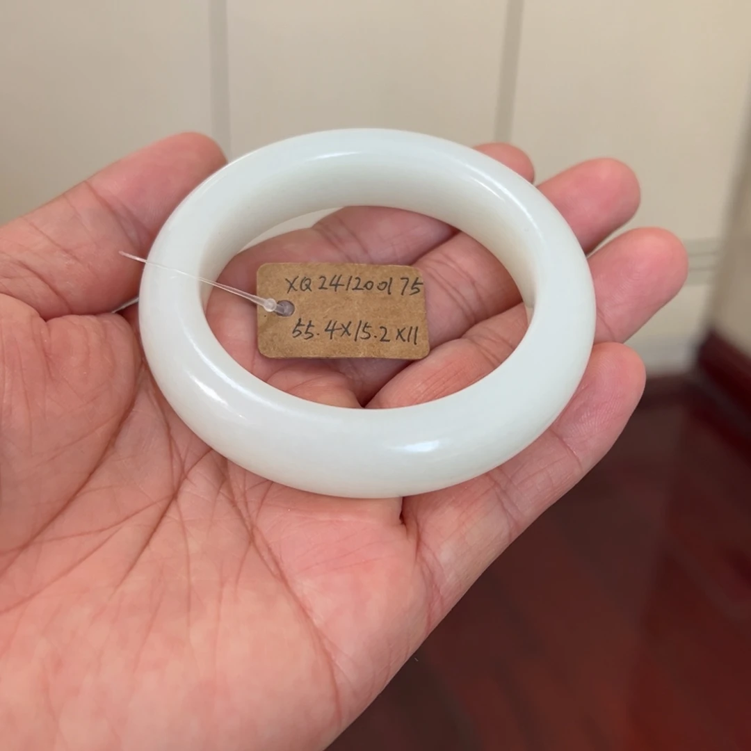 和田玉（白玉）手镯未镶嵌