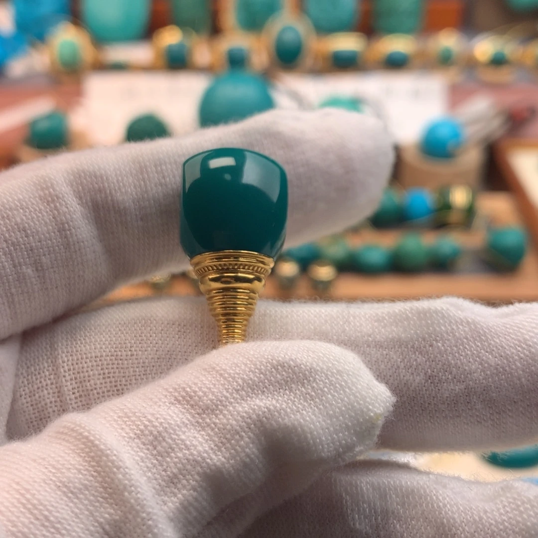 绿松石足金镶嵌珠宝奇石12.5m