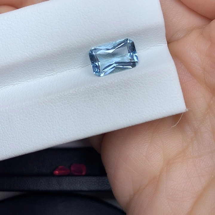海蓝宝石裸石2.09ct海蓝宝雷迪恩切海蓝宝