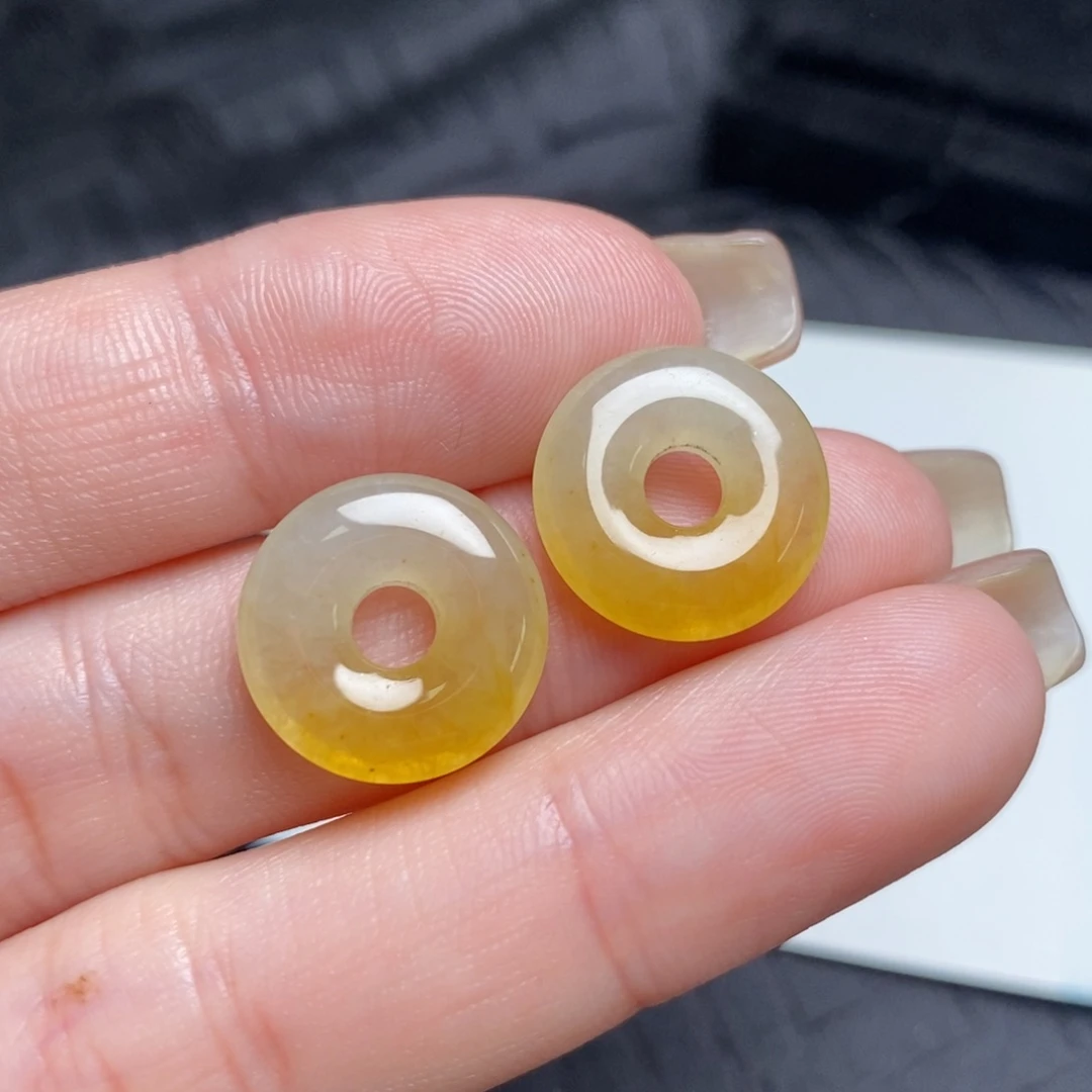 翡翠未镶嵌耳饰半山水飘黄翡甜甜圈