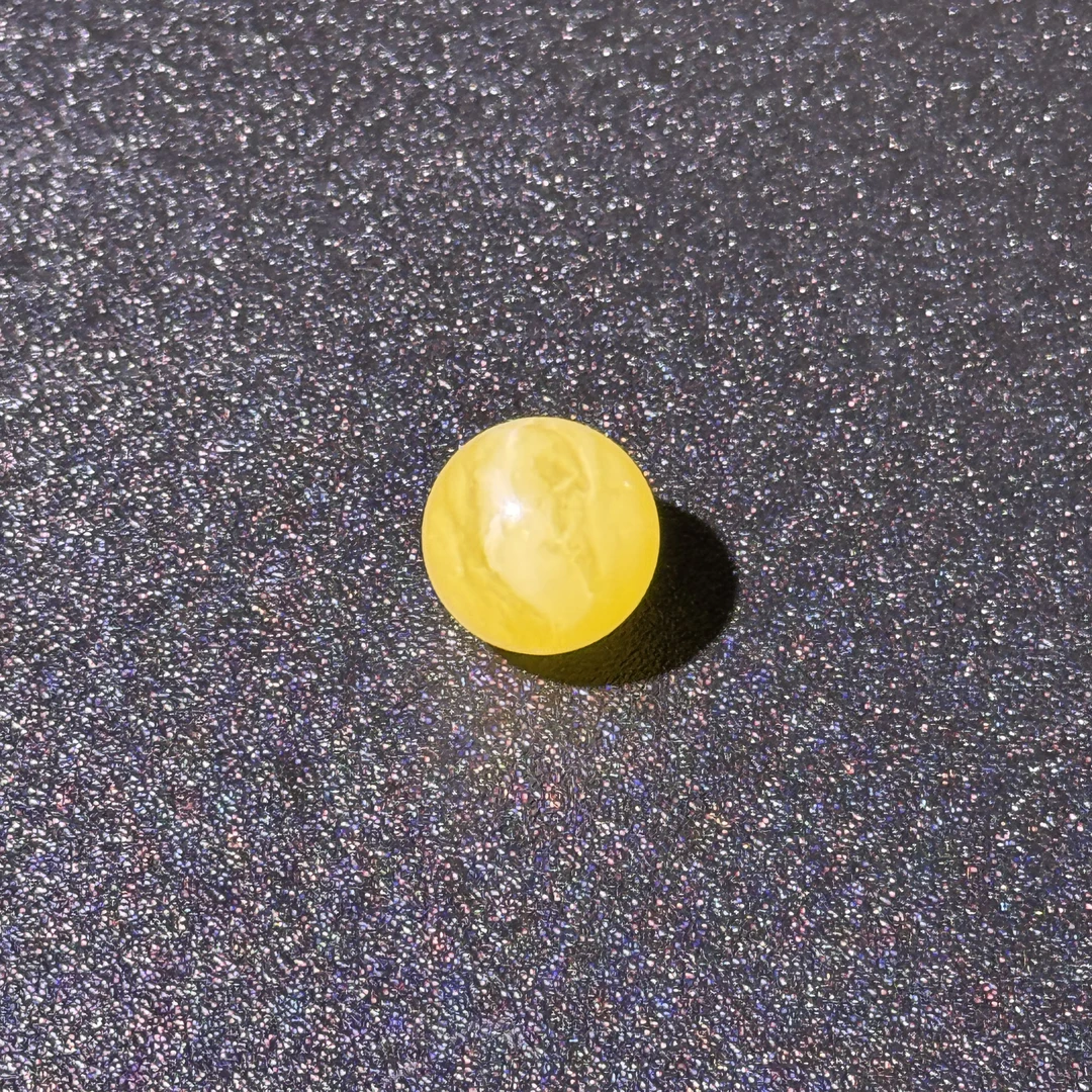 “金绞蜜”蜜蜡圆珠单珠原矿保真