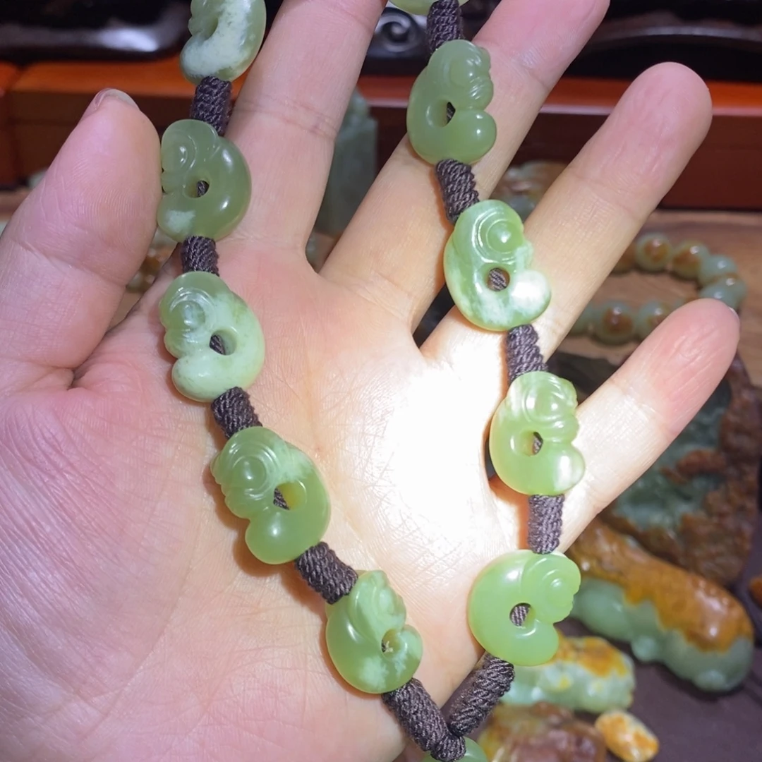 岫岩河磨玉（透闪石质玉）未镶嵌珠宝奇石