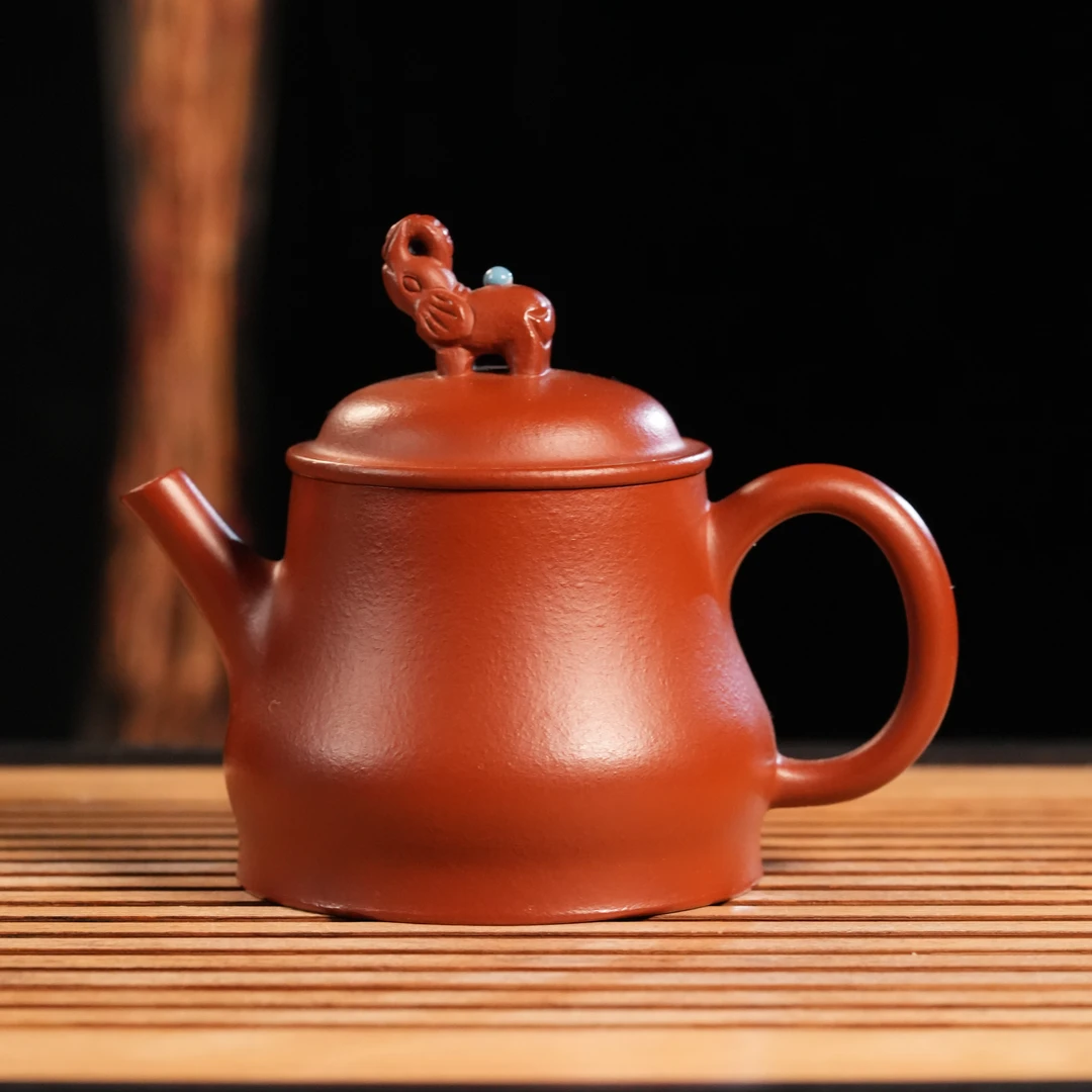 WYJ-007  王玉娟  宜兴手工紫砂  吉祥