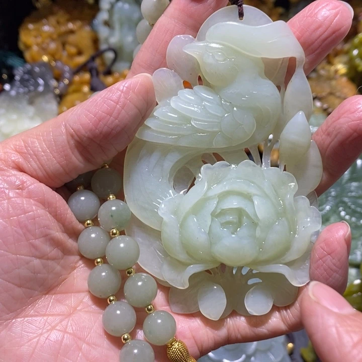 岫玉岫玉吊坠未镶嵌