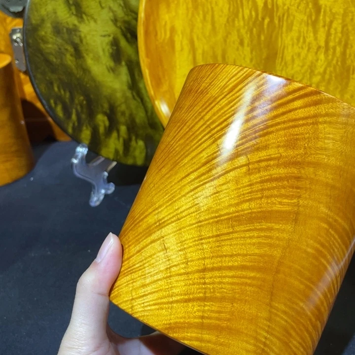 金丝楠笔筒156666666666666