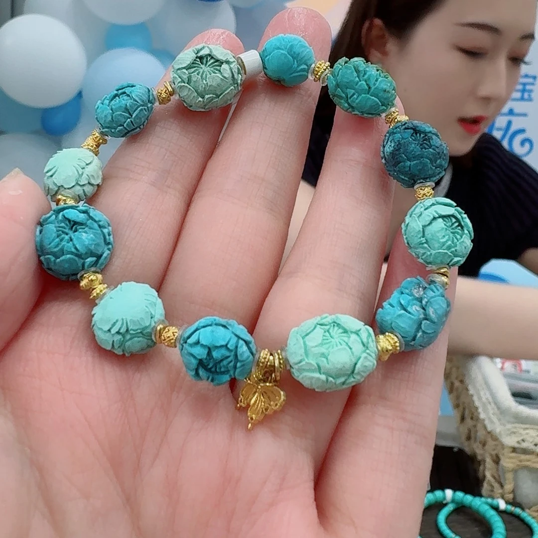 未镶嵌绿松石珠宝奇石