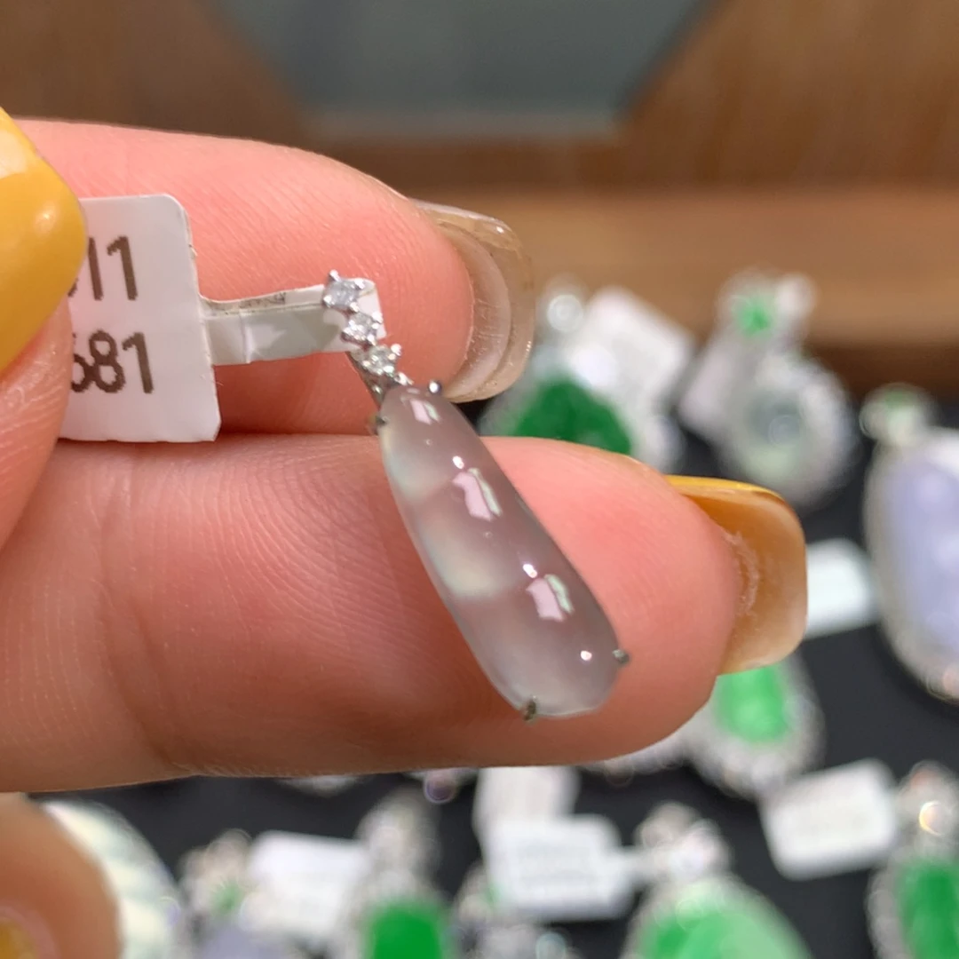 翡翠18K金镶嵌吊坠(不含链)