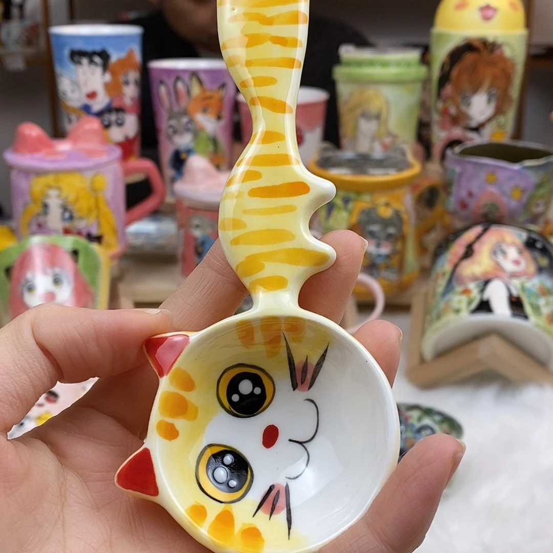 瓷片董董文创手绘陶瓷