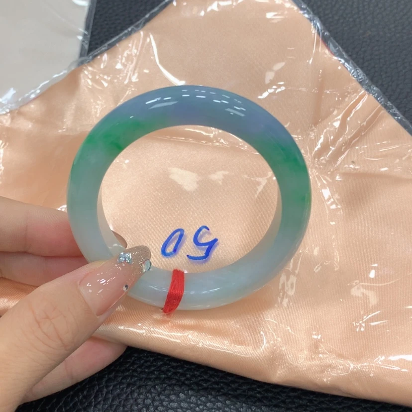 【闪购商品】翡翠手镯未镶嵌翡翠