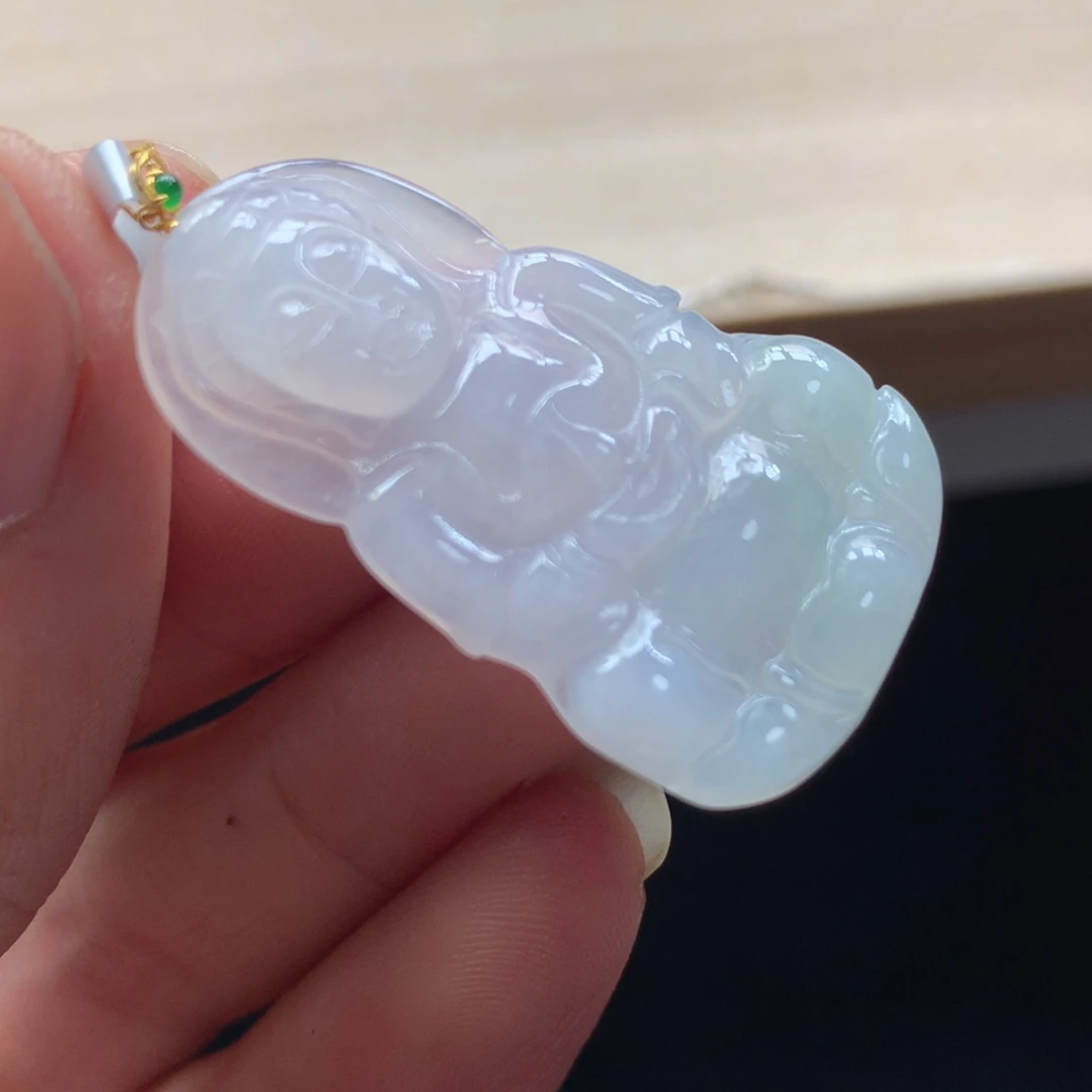 颈饰未镶嵌翡翠吊坠