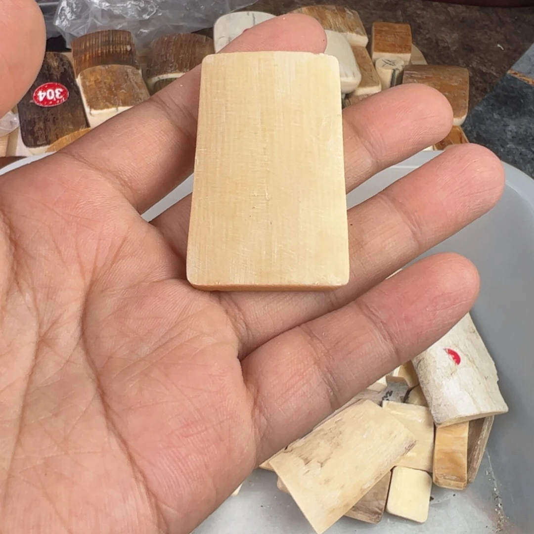 泥塑W****o猛犸制品有限公司