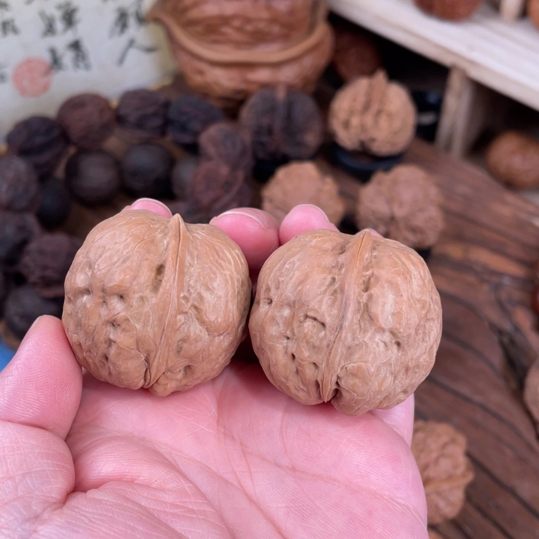 文玩核桃把件玉蟾疙瘩包