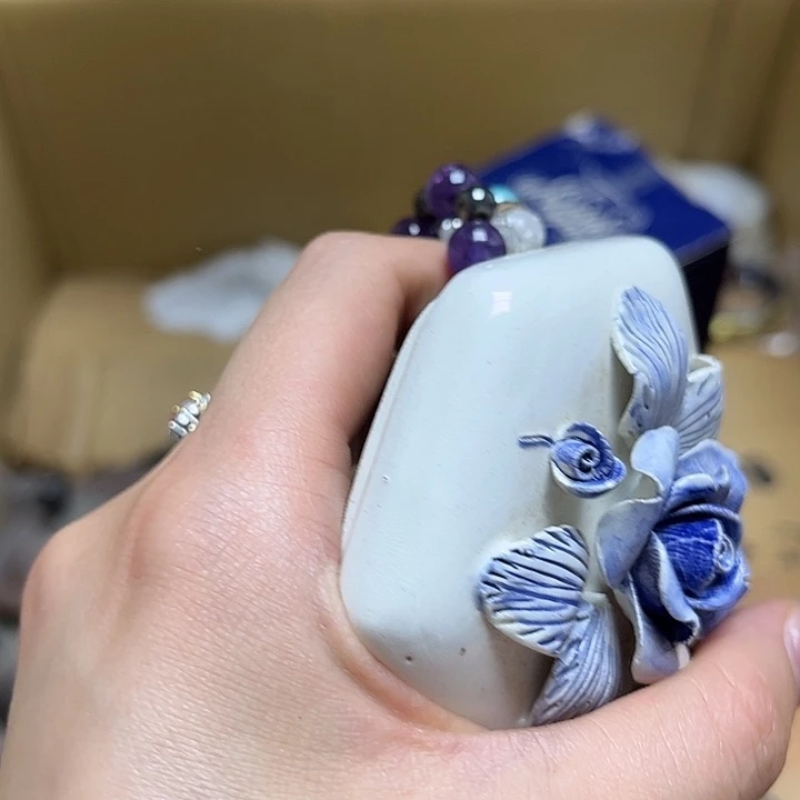 瓷片D**U这是一个人