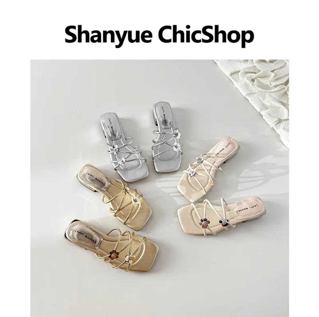 RANBEST -跟高3.5cm 细带平底凉鞋极简亮片花朵设计贵气博主风~