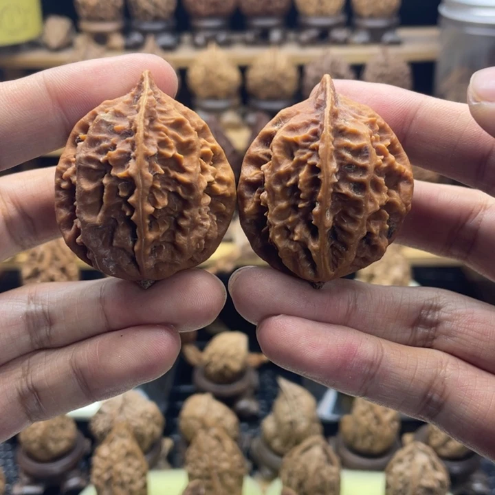 文玩核桃吊坠东北核桃36
