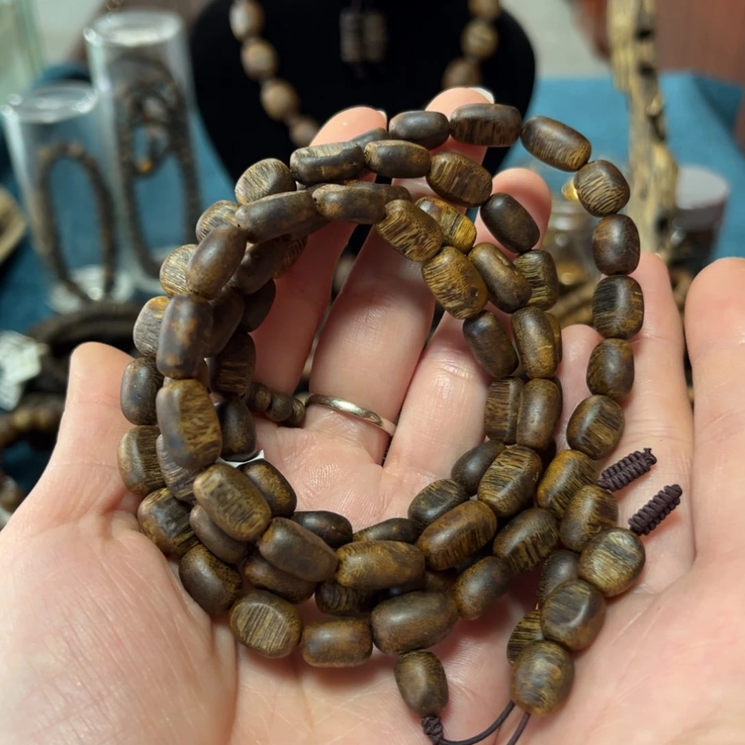 沉香手串汝湖卡8-24克多样性发货一条